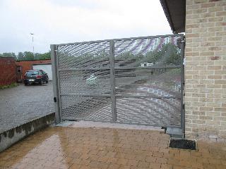 poort met perfo 10 mm.JPG